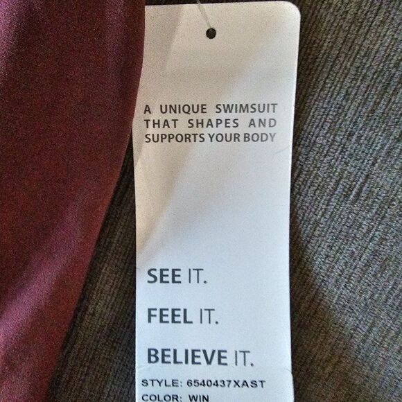 TrimShaper Women's High Neck Handkerchief-hem Tankini Side Tie Swim Top size 14 - Picture 8 of 13